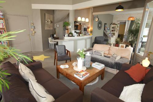 ล็อบบี้, Cit'Hotel Les Alizes in ดีนาร์