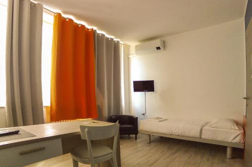 1 twin bed