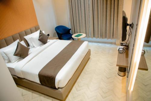 1 queen bed