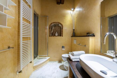 Two-Bedroom Apartment image 10