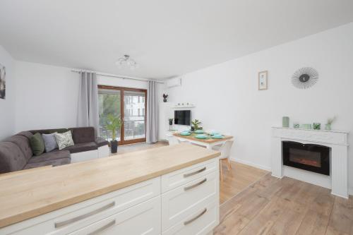 Klimatyzowany Apartament w Stolicy by Noclegi Renters, Warschau (Foto 8)