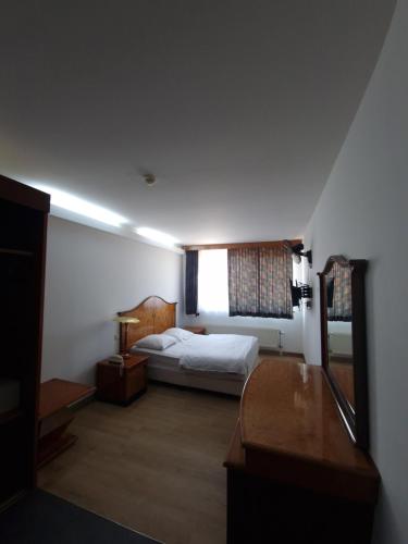 Hotel Eurocap - image 13