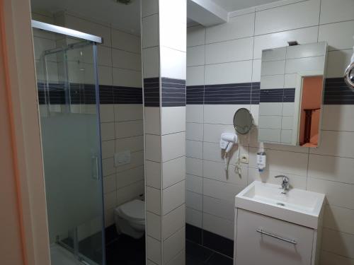 Hotel Eurocap - image 11