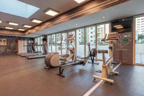 Charming 1BR in The Greens, Near Metro, Dubai (foto 3)