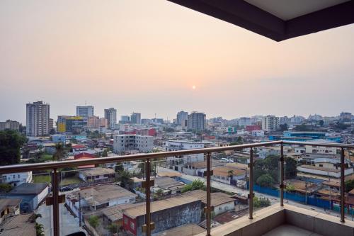Appartement SAPHIR in Либревиль