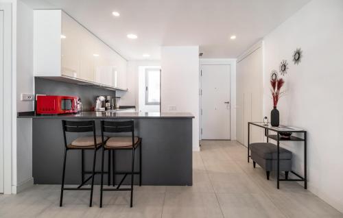 Two-Bedroom Apartment image 6
