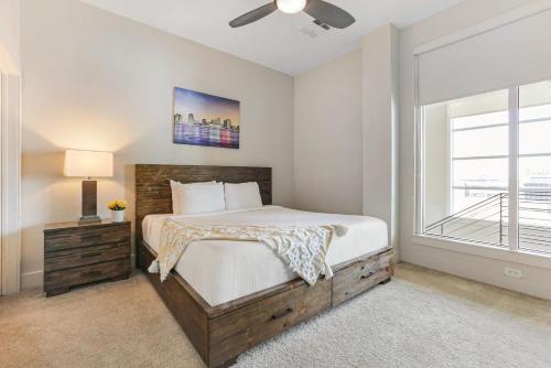 New Orleans Condos Close to Bourbon Street - main image