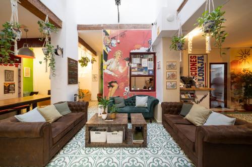 โฮม ยูธ โฮสเทล บาย ฟิตอัพ โฮสเทล (Home Youth Hostel by Feetup Hostels) near เอล มิกูเลต