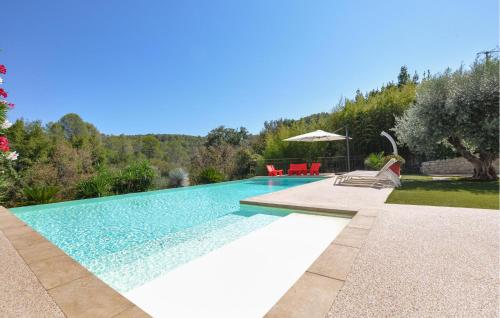 Four-Bedroom Holiday Home