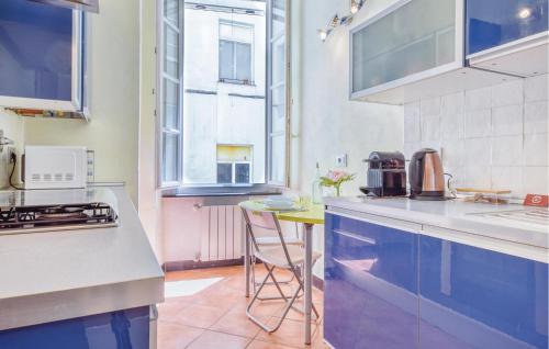 Lovely Apartment In Genova With Ethernet Internet, Genua (Foto 9)