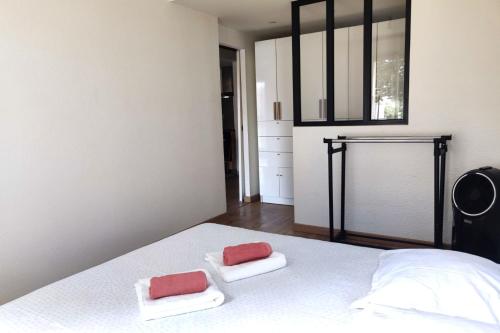 Spacious apartment with parking in Bordeaux, Bordeaux (photo 8)