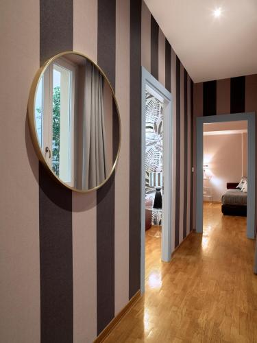 Trianon Borgo Pio Aparthotel - image 5