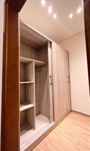 White Palace Double Room Private Bathroom 2 Room Type - One-Bedroom Apartment