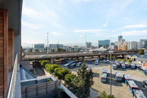 Docklands 411 - image 13