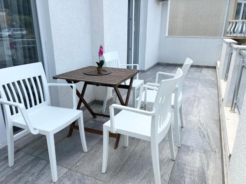 Apartments Mrdak - image 7