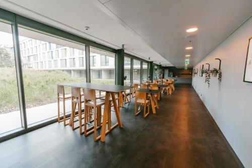 SwissTech Hotel - image 6