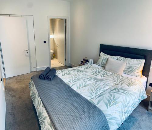Modern Ensuite Double Bedroom, Dublin