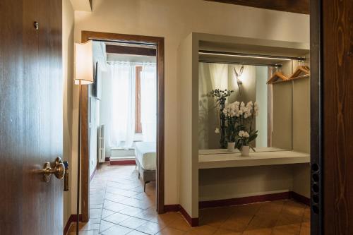 Osteria Luxury Apartments - image 13