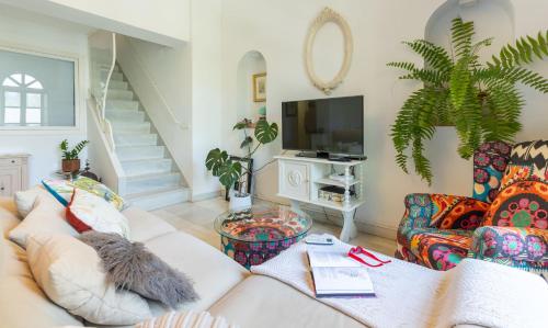 塞维利亚 Charming 2 Bedroom Boutique Triplex Apartment with Private Terrace at Seville City Center by OCityze 4星级 单人房 套房