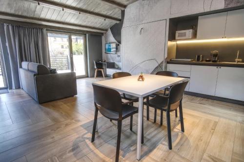 Sui Generis - Aosta Urban Apartments 5