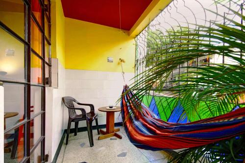 Balcony/terrace, Ding-Dong Hostel in Cali