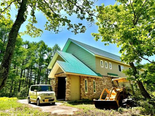 Echoland Madarao エコーランド斑尾 All en-suite rooms & a free 3-minute shuttle to the ski resort