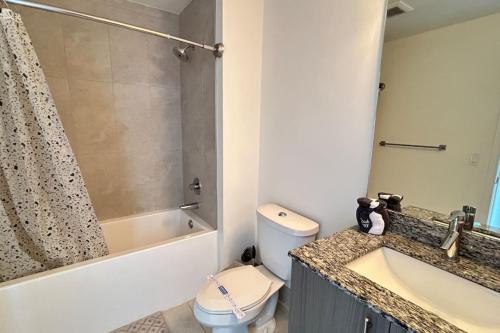 Doral Resort Style Studio in Miami, USA