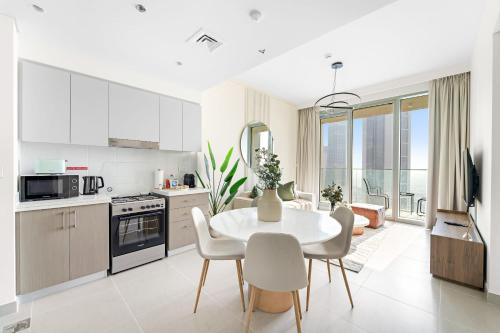 Silkhaus Vacation Homes Beautiful 1BDR in Heart of Downtown, Dubai