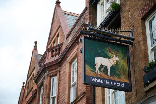 White Hart Newmarket by Marston's Inns - image 12
