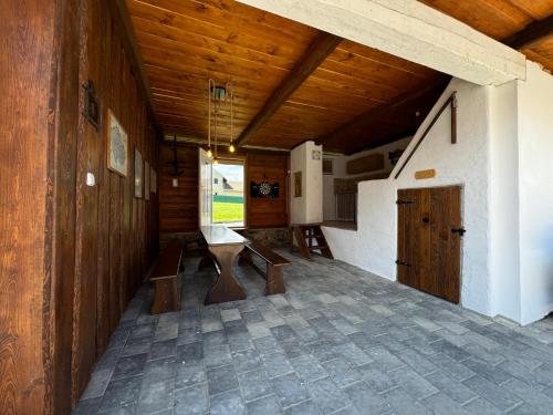 Instalaciones, Malý statek Hradečná (Maly statek Hradecna) in Bouzov