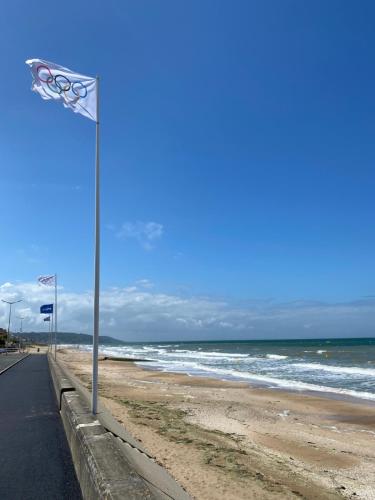 пляж, Appartement 65m2 avec balcon vues partielles mer à 150m de la plage et centre, wifi et parking privé (Appartement 5 personnes 65m2 avec balcon, vues partielles mer, 150m de la plage et centre, wifi et p) in Блонвіль-Сюр-Мер