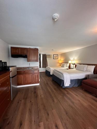 Cape Shore Inn Room Type - Double Room with Kitchenette