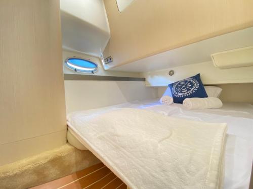 The Valencia Yacht Experience 3