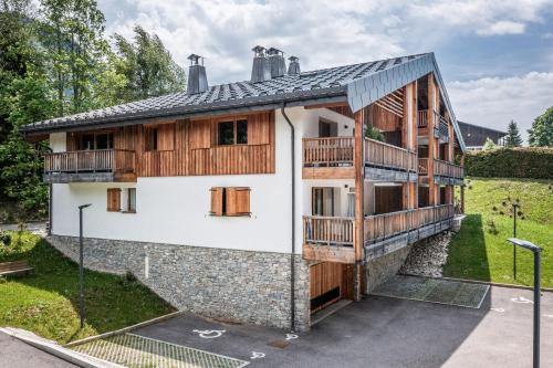Two-Bedroom Apartment with Terrace image 5