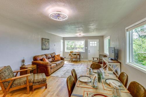 Charming Dolores Home with Mountain Views and Fire Pit in Dolores, USA
