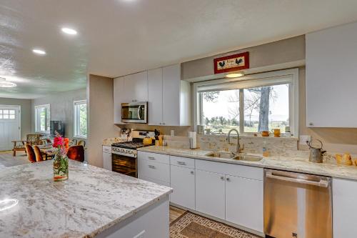 Charming Dolores Home with Mountain Views and Fire Pit in Dolores, USA