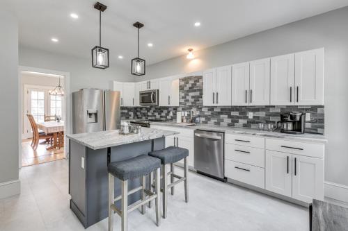Charming Ticonderoga Home - Walk to Downtown! in Ticonderoga (NY)