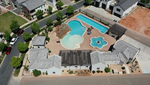 1469 Sandy Bottoms