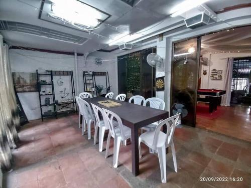 3 BR staycation san pedro laguna in San Pedro