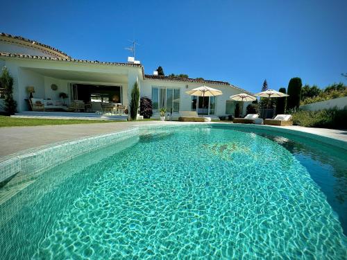 MARBELLA VILLA GUADALMINA GOLF by HOMING gîte à louer Real Club de Golf Guadalmina