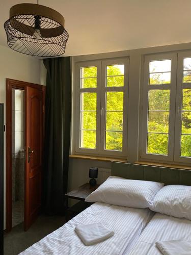 1 double bed