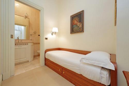 YCH-Magnifica residenza a Campo de Fiori, Roma (foto 7)