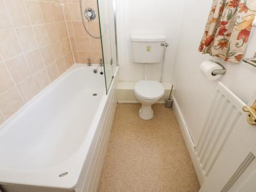 Dale View Cottage Hexham - image 13