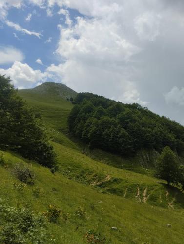Eko Katun Djurisic in Dolovi Lalevića