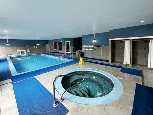 熱水浴缸, 牽牛花套房度假村 (Morning Glory Resort & Suite) in 洋濱市