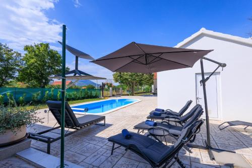 Skats, Country side Villa Mila in Drniš