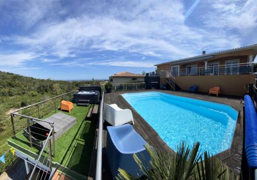 Résidence Tozza Alta - Maison de prestige 10 couchages vue Mer et Montagnes Corse du Sud MAE-2624
