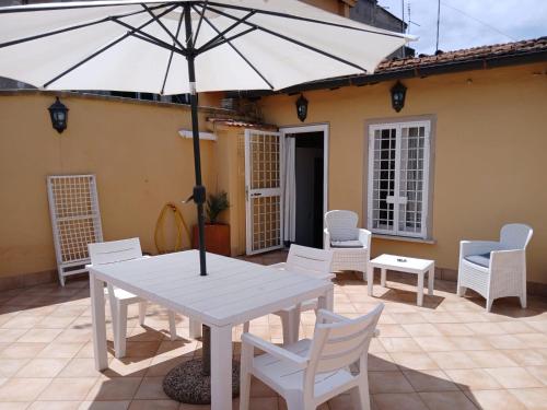 Attico con terrazza Santa Cecilia, Řím