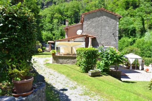 Viesnīcas āriene, Casa Vacanze IL BOSCACCIO "Casa Serena" in Vergemoli