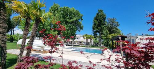  CasaKadd Luxury Escape in Civé